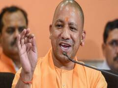 CM Yogi Adityanath offers prayers to Maa Vindhyavasini