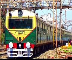 ১০টায় সারাদিন: আপাতত ৫০ শতাংশ যাত্রী নিয়ে লোকাল চালুর ভাবনা রেলের, ডিসেম্বরে খুলবে রাজ্যের স্কুল-কলেজ, সঙ্গে অন্য খবর