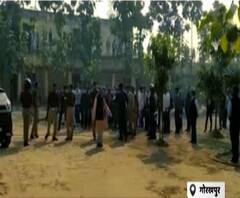 पेपर लेट बंटने से परीक्षा हुई रद्द, फिर लगा पेपर आउट होने का आरोप| Gorakhpur| Pradesh Prime 