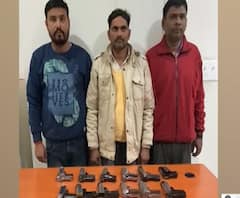 UP STF ने 19 अवैध पिस्तौल के साथ तीन असलहा सौदगरो को किया गिरफ्तार