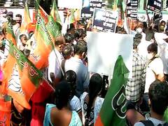 BJP stages protests against inflated power bills in Maharashtra
