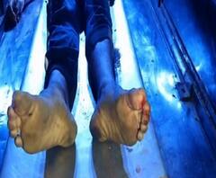 এক ঝলকে: গঙ্গারামপুরে শ্যুটআউটে মৃত্যু স্কুলপড়ুয়ার, কালীপুজোয় কল্যাণ বন্দ্যোপাধ্যায়ের অভিনব প্রচার, সঙ্গে অন্যান্য খবর