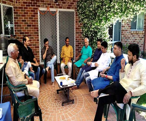 Sydney Diwali | सिडनीतील मराठमोळी दिवाळी, विजय जोशी यांच्या घरात दिवाळीचा पाहुणचार