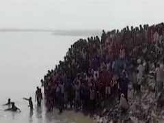 Bihar: Boat carrying 125 people overturns, 100 missing