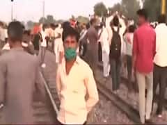 Rajasthan: Locals in Bharatpur block Mumbai-Delhi railway track | Gurjar Agitation