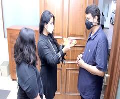 Devendra Fadnavis | देवेंद्र फडणवीस यांना सेंट जॉर्ज रुग्णालयातून डिस्चार्ज; कुटुंबीयांकडून स्वागत