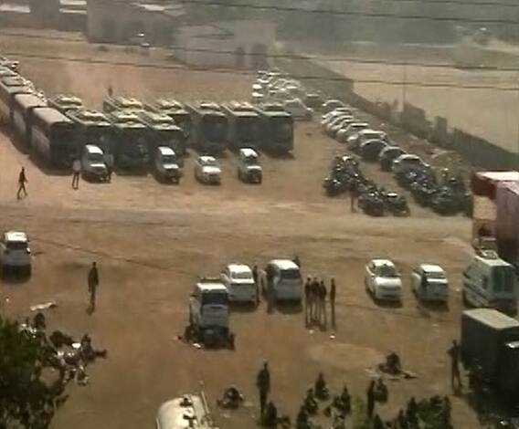 Farmers Protest | दिल्लीच्या सीमेवरुन हटणार नाही, कृषी कायद्यांविरोधात आक्रमक शेतकऱ्यांचा निर्धार