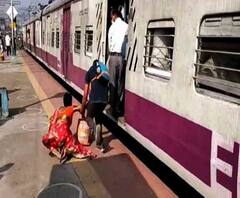 স্টাফ স্পেশাল লোকালে উঠতে গিয়ে দুর্ঘটনা, হাবড়ায় শিশুপুত্রকে নিয়ে ট্রেন থেকে পড়ে গেলেন মহিলা