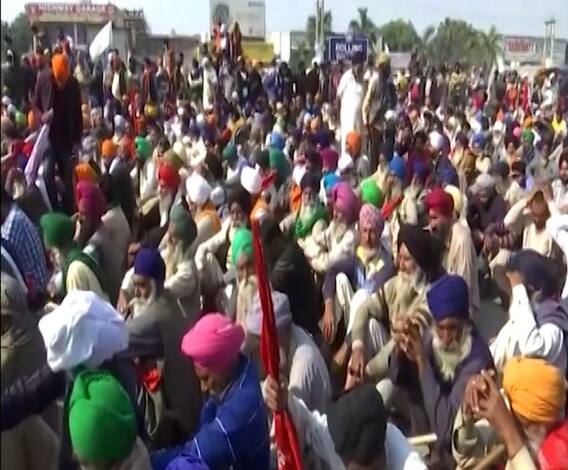 दिल्लीत आंदोलक शेतकऱ्यांनी केंद्र सरकारचा प्रस्ताव फेटाळला, सशर्त चर्चेला शेतकरी संघटनांचा नकार