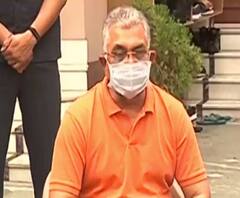 'রাজ্যের স্বাস্থ্যব্যবস্থা ভেঙে পড়েছে', মন্তব্য ধনকড়ের, সমর্থন দিলীপ ঘোষের