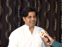 Ghulam Nabi Azad अपने 5-स्टार बंगले के दरवाजे कार्यकर्ताओं के लिए क्यों नहीं खोलते: इमरान प्रतापगढ़ी