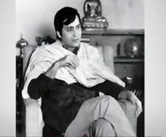 বদলেছে রাস্তার নাম-বাড়ির অবয়ব, কিন্তু কলকাতায় এসে সৌমিত্র চট্টোপাধ্যায়ের ওঠা প্রথম বাড়িতে তাঁর স্মৃতি আজও উজ্জ্বল 