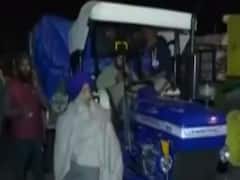 Farmers rigid on their demands to march to Delhi | Namaste Bharat