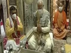 PM Modi की Kashi यात्रा : देव दीपावली पर काशी में पीएम मोदी, बाबा विश्वनाथ के दर्शन करने पहुंचे