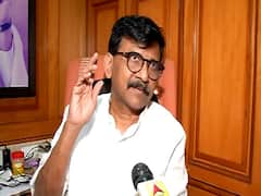 Giriraj Singh बिहार में Love Jihad कानून बनायें, हम महाराष्ट्र में उसका अध्ययन करेंगे: Sanjay Raut