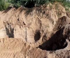 Sand Mafia | वाळू माफियांविरोधात माझाची मोहीम, धनंजय मुंडेंच्या जिल्ह्यात वाळू माफियांचे हल्ले