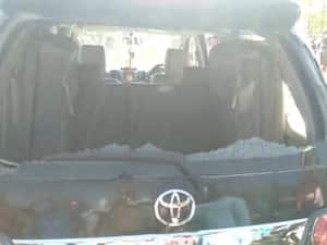 पश्चिम बंगाल बीजेपी अध्यक्ष के काफिले पर हमला, पत्थर फेक कर काले झंडे दिखाए | नमस्ते भारत