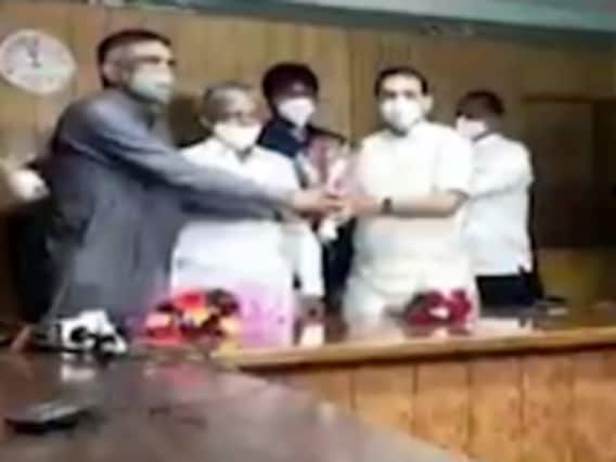 સુમુલ ડેરીના પ્રમુખ પદે માનસિંહ પટેલ અને ઉપપ્રમુખ પદે રાજુ પાઠકની વરણી