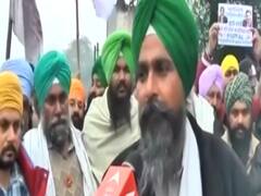 किसान आंदोलन में Reliance Jio के खिलाफ आंदोलन, सिंधु बॉर्डर पर जलाए गए सिम