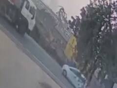 Three dead as a truck collides with a car in Agra