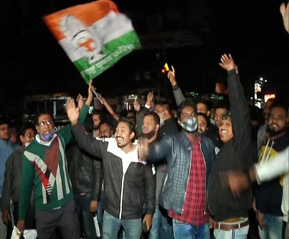 Maharashtra MLC Election Results 2020: भाजपच्या गडांना हादरा, नागपूर,पुणे पदवीधरचा बालेकिल्ला गमावला