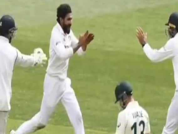 Melbourne Test: Team India inches near win, needs only 70 runs