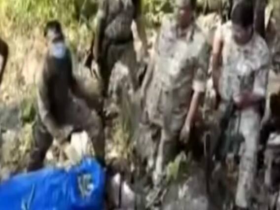 महाराष्ट्र: गोंदिया में एंटी-नक्सल स्क्वाड और पुलिस को बड़ी कामयाबी, भारी मात्रा में विस्फोटक बरामद