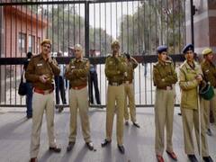 Farmers Border: Singhu Border पर तैनात दो IPS अधिकारी कोरोना संक्रमित