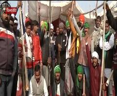 फिर बंद हुआ Chilla Border, DND से पहले लगा लंबा जाम | ABP Ganga