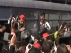 Ground report from Akhilesh Yadav protest site