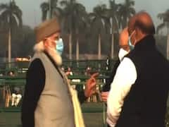 अटल बिहारी वाजपेयी को श्रद्धांजलि देने 'सदैव अटल स्मारक' पहुंचे PM Modi