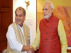 Union Ministers meeting with PM continues ahead of talks with farmers