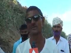 બનાસકાંઠાના થરાદમાં સિંચાઈના પાણીની પારાયણ, ખેડૂતોએ કેનાલમાં પાણી છોડવાની કરી માંગ