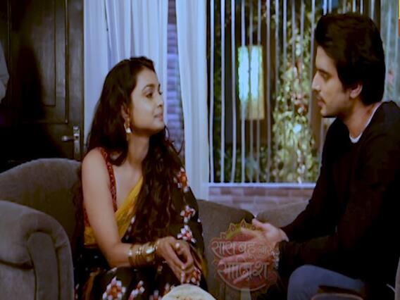 Aditya shares tiffin prepared by Imlie with Rashmi 