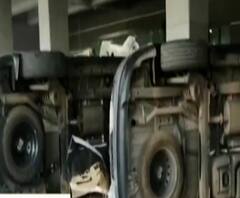 पगारकपात कंपनीला पडली महागात, संतप्त कर्मचाऱ्यांनी काचा फोडल्या, संगणक-लॅपटॉपचं नुकसान