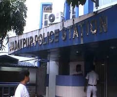 বান্ধবীর জন্মদিনের পার্টি থেকে ফেরার পথে চলন্ত গাড়িতে তরুণীর 'শ্লীলতাহানি', অভিযোগ 'বয়ফ্রেন্ড সহ পরিচিতদের বিরুদ্ধে'