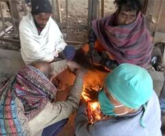 ताजनगरी में ठंड का कहर, रिकॉर्ड तोड़ने के करीब पारा