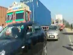 સુરતના ઉંભેળમાં ઓવરબ્રિજ બનાવવાની માંગ સાથે મહિલાઓએ કર્યો હાઇવે ચક્કાજામ, જુઓ વીડિયો