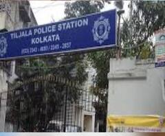 তিলজলায় বাড়ির সামনেই যুবককে কুপিয়ে খুনের চেষ্টা, দুষ্কৃতীরা পলাতক