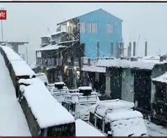 Uttarakhand में कई जगह Snowfall, बारिश ने बढ़ाई पहाड़ों की खूबसूरती | ABP Ganga 