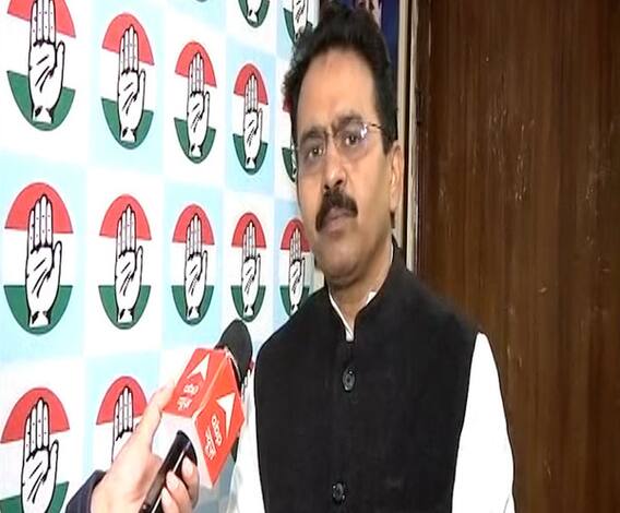 Rajiv Satav | आजारी आजीला भेटण्यासाठी राहुल गांधी इटलीला गेले : राजीव सातव