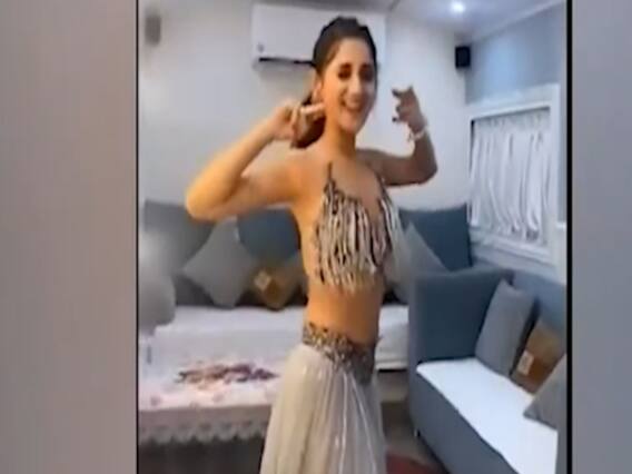 Here is a glimpse of 'Zee Rishtey Awards' | Hot News Full