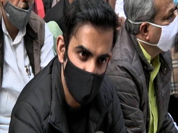 Gautam Gambhir, Manoj Tiwari समेत BJP नेताओं का Kejriwal के घर धरना जारी, देखिए क्या बोले?