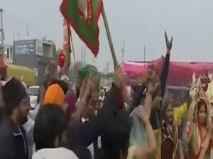Farmers Protest: 'Feel good' visuals from spot | Master Stroke 