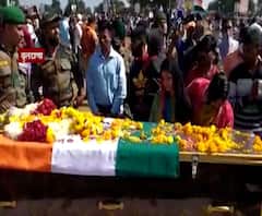 शहीद जवान प्रदीप मांदळेंना अखेरचा निरोप, कारगिलमध्ये भूस्खलनात वीरमरण, बुलडाण्यात अंत्यसंस्कार