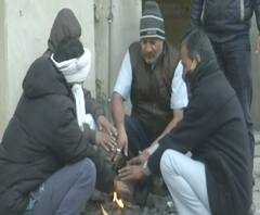 UP Weather: UP में शीतलहर का प्रकोप, तापमान में आ सकती है गिरावट 