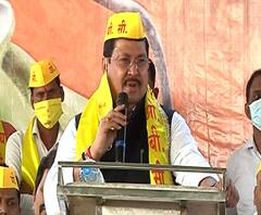 OBC Reservation | ओबीसी परिषदेत तुफान राडा, छगन भुजबळांबद्दल आक्षेपार्ह शब्द वापरल्याने गोंधळ