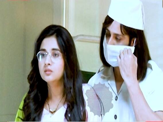 Agastya disguises as nurse to save Guddan