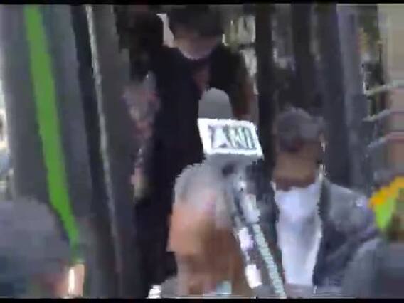 Farmers Protest: પ્રિયંકા ગાંધી સહિત કોગ્રેસના નેતાઓની કરાઇ અટકાયત, જુઓ વીડિયો 