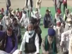 Farmers continue protest as meeting with Centre remained inconclusive